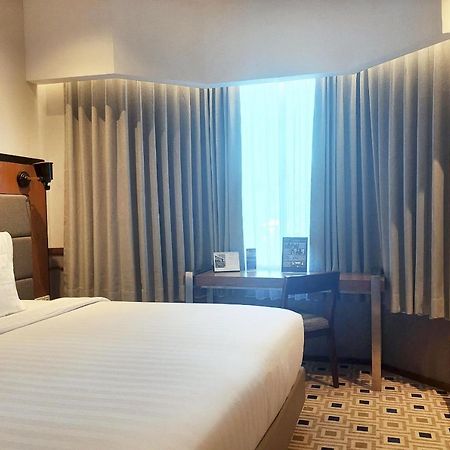 Aston Jayapura Hotel And Convention Center Buitenkant foto