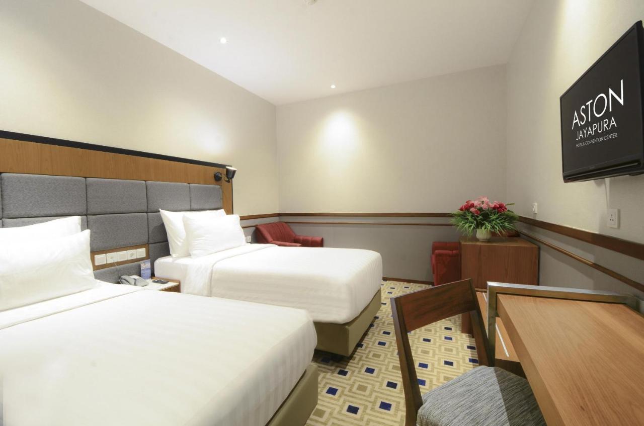 Aston Jayapura Hotel And Convention Center Buitenkant foto