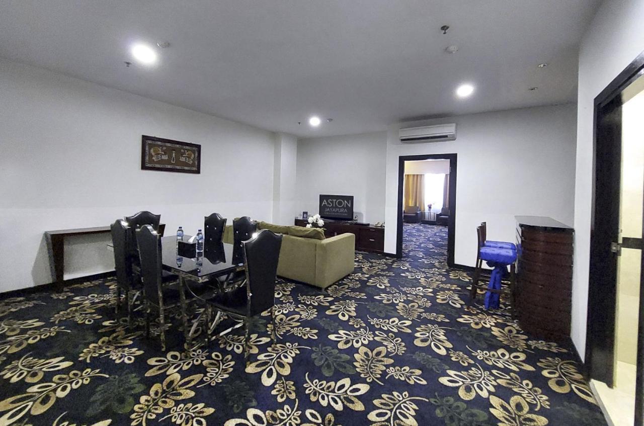 Aston Jayapura Hotel And Convention Center Buitenkant foto