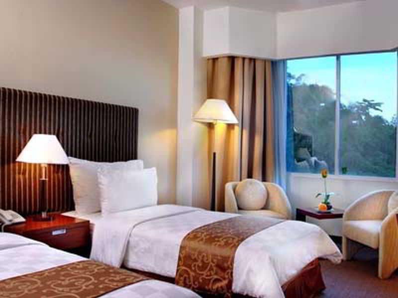 Aston Jayapura Hotel And Convention Center Kamer foto